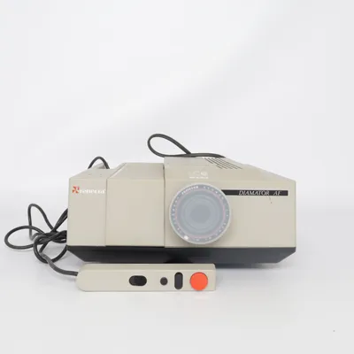 Diaprojector (DIAMATOR AF) van Reflecta