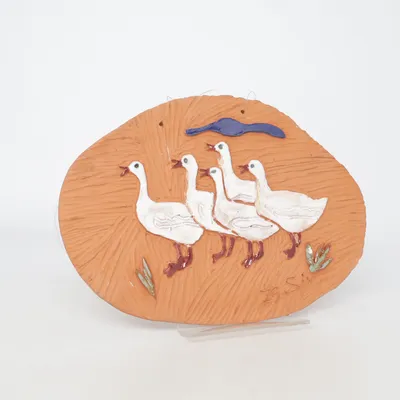 Vægplaquette (Brun, Hvid, Blå)