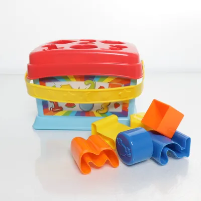 Aktivitetsleksak (Röd, Blå, Gul) från Lekia AB