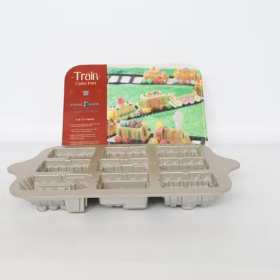 Bageform (Train) fra Nordic Ware