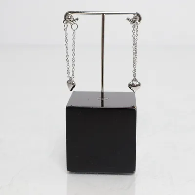 Örhängen (Silverfärgad) Okänd metall
