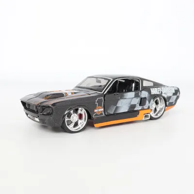Model car (Mustang) from Maisto