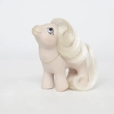 Toy animal (Beige) from Hasbro