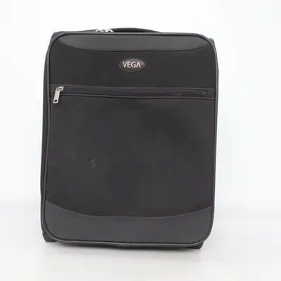 Carry-on suitcase (Black) from Vega