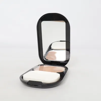 Puder (Facefinity Compact Foundation) från Max Factor