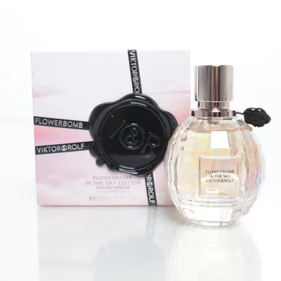 Eau de Parfum (Flowerbomb in The Sky) från Viktor & Rolf