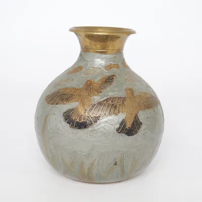 Vase (Gris, Or) de Globe Shopper