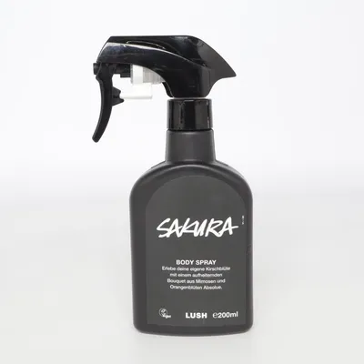 Body mist (SAKURA) från Lush