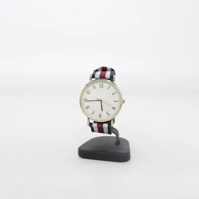 Montre (Bleu, Blanc, Rouge) de New Look