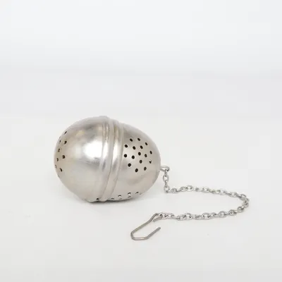 Tea strainer (Silver)