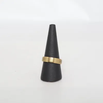 Ring (Guldfärgad) från Mom Okänd metall