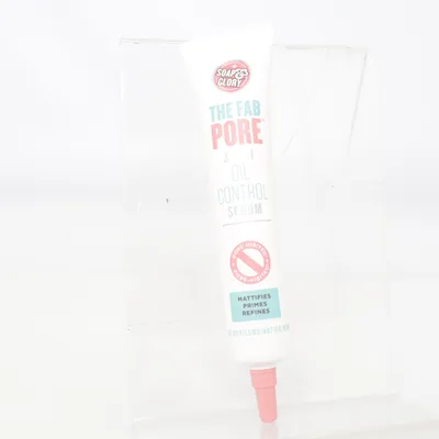 Serum (The Fab Pore 3-In-1 Oil Control Serum) from Soap & Glory