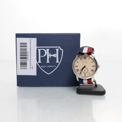 Armbandsur (Silverfärgad, Blå, Röd) från Paul Hewitt