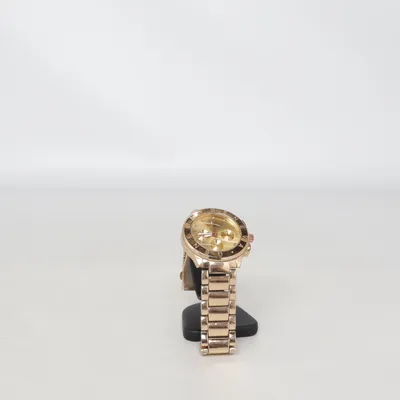 Armbandsur (Guldfärgad) från Geneva