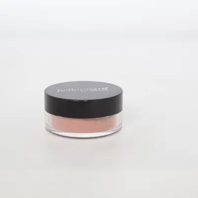 Powder (MB003) from Bellápierre Cosmetics