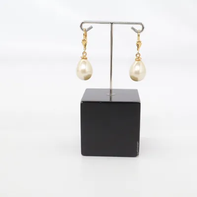 Earrings (Gold, White) Unknown metal