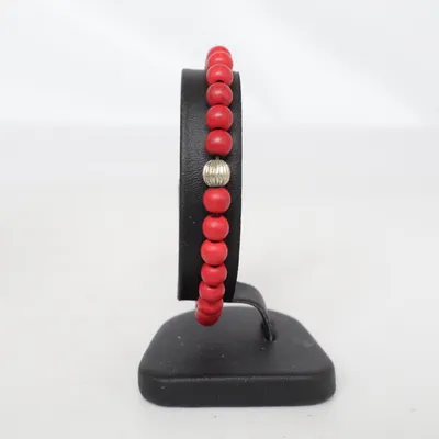 Armband (Röd) från Jus Okänd metall