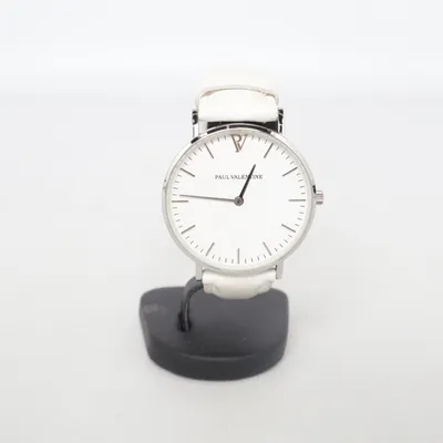 Montre (Blanc) de Paul Valentine