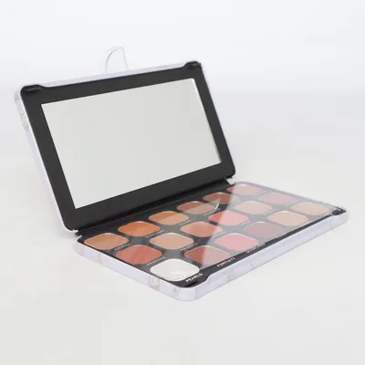 Øjenskygge palette (Forever Flawless Decadent) fra Makeup Revolution London