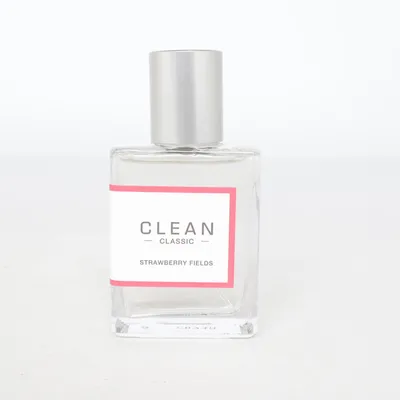 Eau de Toilette (Strawberry Fields) från Clean Classic