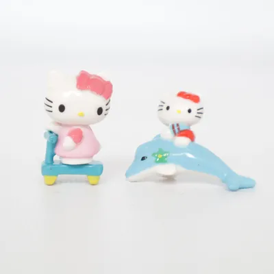 Toy figurine (Blue, White, Red) from Hello Kitty