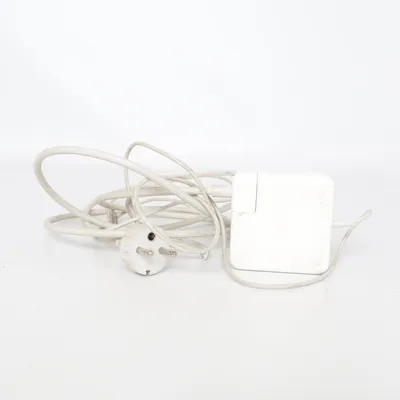 Computer charger (White) from Apple