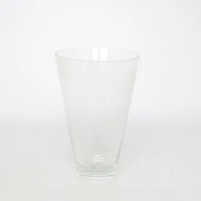 Vase (Transparent) from Menu