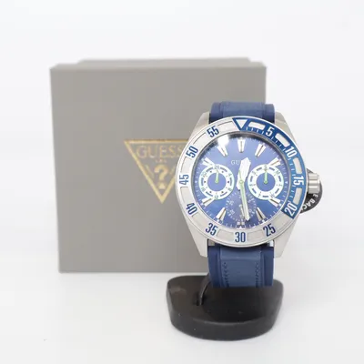 Armbandsur (GW00B3G1) från Guess