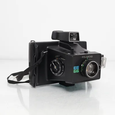 Polaroidkamera (EE 66) från Polaroid
