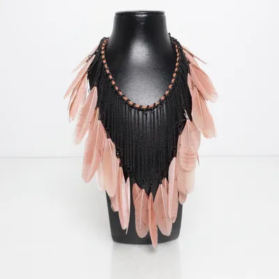Halsband (Brun, Svart) från Pipol's Bazaar Okänd metall