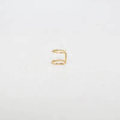 Earcuff (Guldfärgad) från Timi Of Sweden Okänd metall