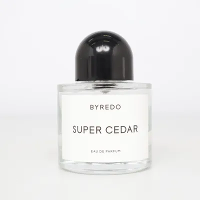 Eau de Parfum (Super Cedar) van Byredo