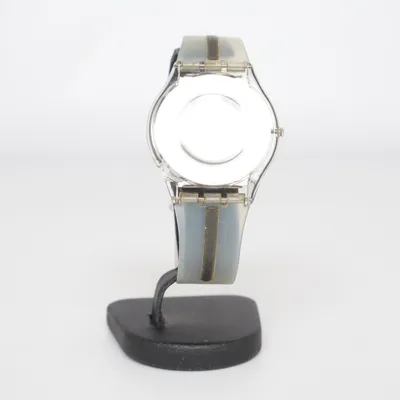Montre (Argent, Blanc) de Swatch