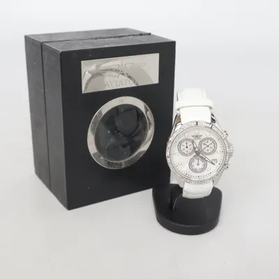 Armbåndsur (AVW11588L28) fra Aviator