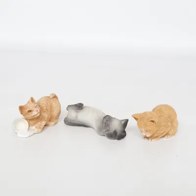 Figurin (PESKY PEEPERS™ BOO KITTY, ORANGE) från Sandicast