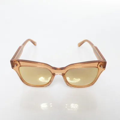 Solglasögon (Beige) från Peach