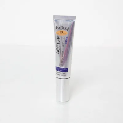 Foundation (Active) från IsaDora