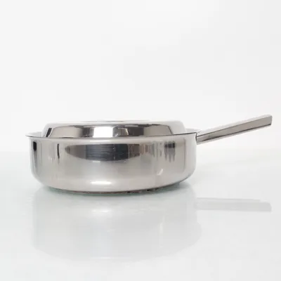 Traktörpanna (Silverfärgad) från Hackman