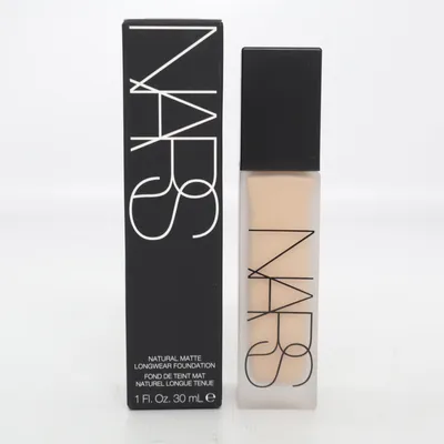 Foundation (Natural Matte Longwear Foundation) from Nars