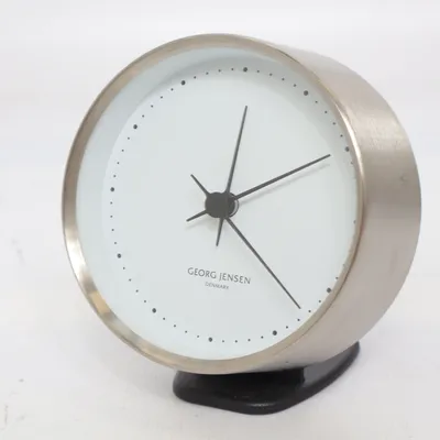 Tafelklok (Zilver, Wit) van Georg Jensen