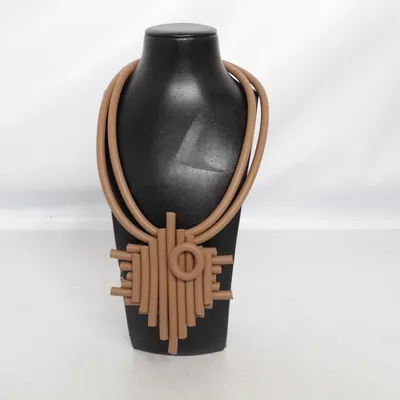 Ketting (Bruin) Onbekend materiaal