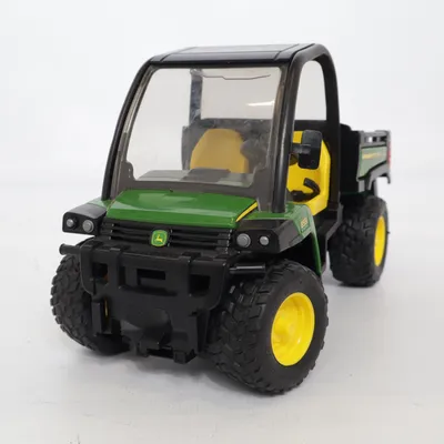 Voiture jouet (Gator Xuv 855d) de Bruder