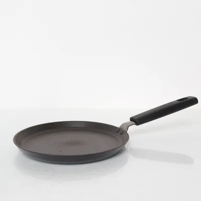 Pannkaksjärn (Svart) från Fiskars