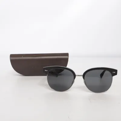 Solglasögon (Svart) från Oliver Peoples