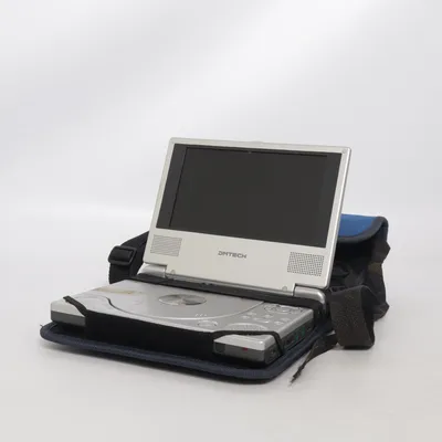 Bärbar DVD-spelare (PDV772) från DMTech