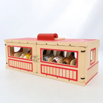 Toy (Take-Along Show-Horse Stable) from Melissa & Doug