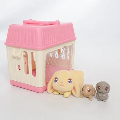 Toy (Pink, Beige) from Moose