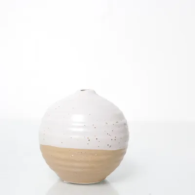 Vase (White, Beige)