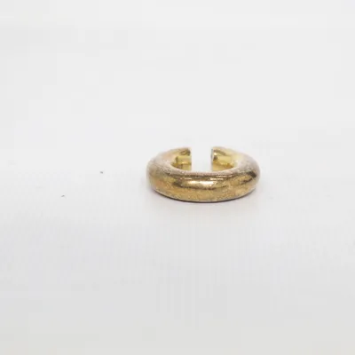 Earcuff (Guldfärgad) från All Blues Silver