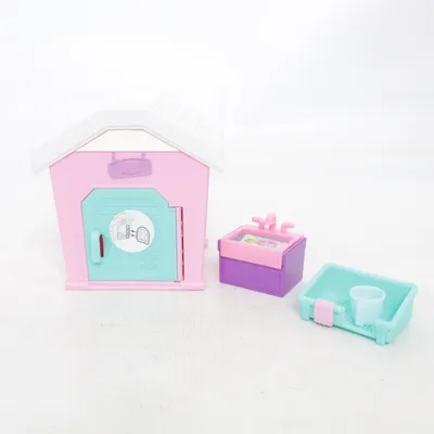Dollhouse (Pink, White, Turquoise) from Moose